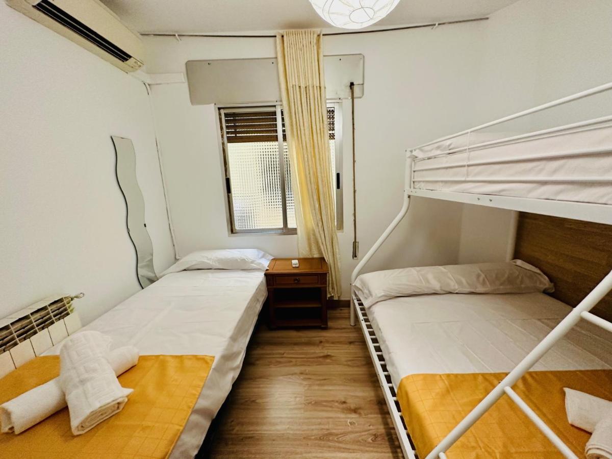 Punta Me Suites Next To Gran Via Madrid Eksteriør billede